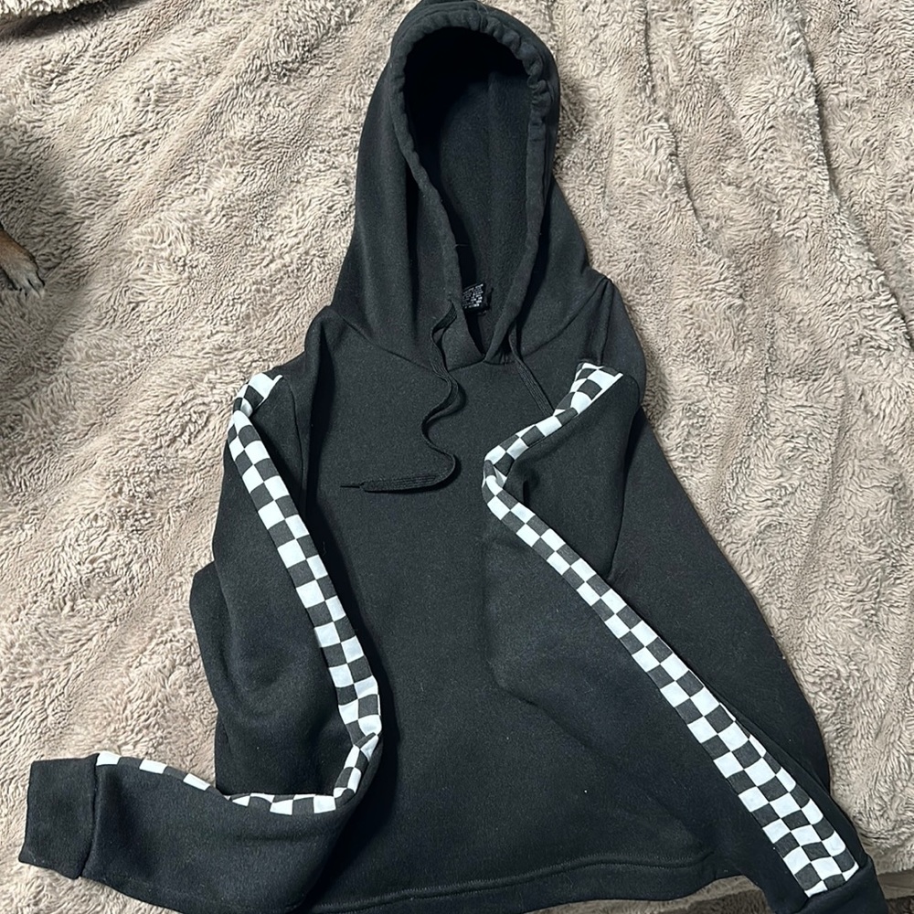 Crop checkerboard sleeved hoodie